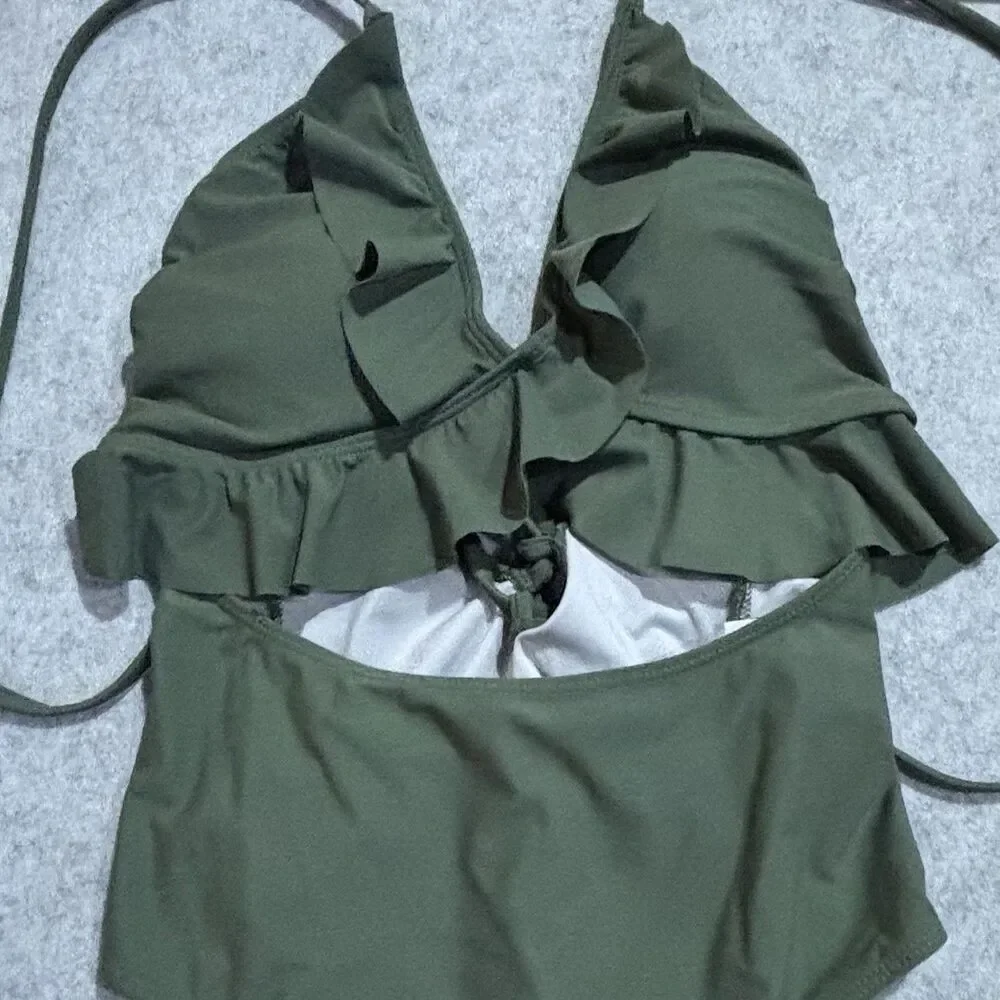 DAVI & DANI Monokini Women’s XL Ruffle One Piece Swimsuit